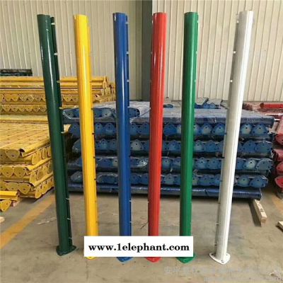 园林护栏网 绿色铁丝防护网 三折弯防护网图4