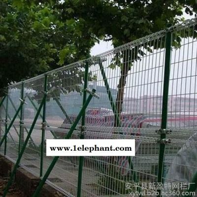 新盈特专业生产防护网  公路防护网   安全防护网图3
