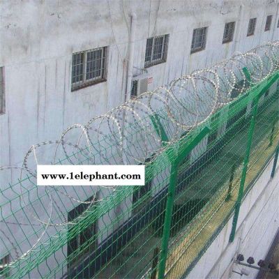 监狱防护网 358护栏网 铁丝防护网图5