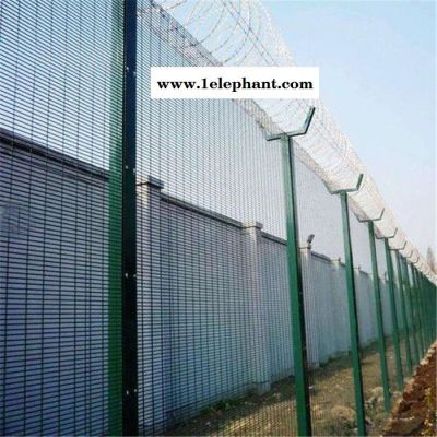 监狱防护网 358护栏网 铁丝防护网图7