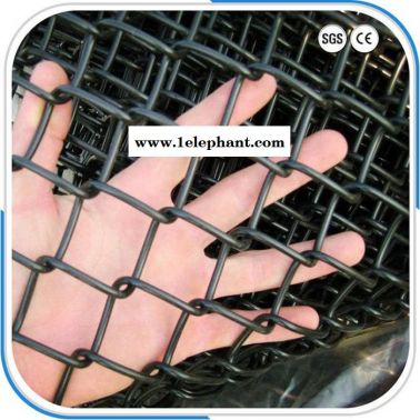 体育场防护网 勾花防护网 定制供应 操场围网