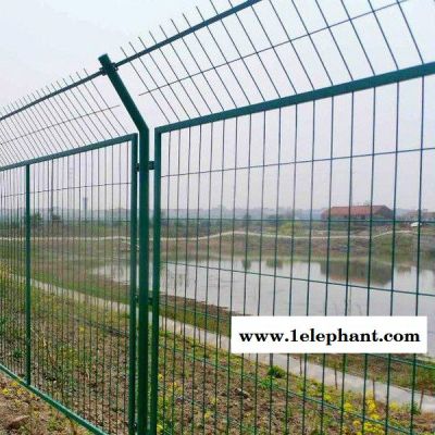 【君澳】高速公路防护网 铁丝隔离护栏网 桥梁防抛网 防护网厂家图2