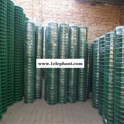 圈地养殖防护网 浸塑隔断护栏网 防护网绿色护栏图3