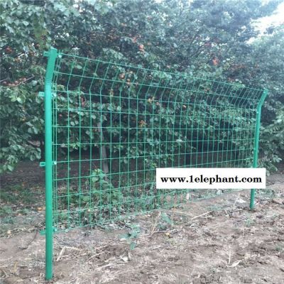 博通 园林防护网 圈地围栏网 场地护栏网 厂区围栏网 河道防护网图2