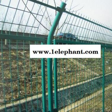 河北启华丝网  圈山圈地防护网  防洪网   隔离网
