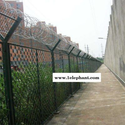 监狱防护网 防攀爬防护栏 监狱隔离栅图2