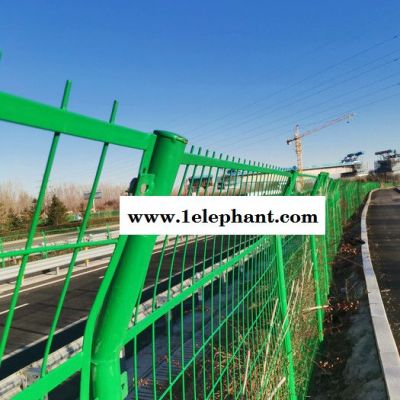 科耀 防护网 双边丝护栏网 双边丝防护网 铁丝网 围栏网 边坡护栏网 边坡防护网 小区护栏网 焊接网片 网片生产厂家图4