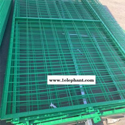 1.8米鱼塘防护网 铁丝护栏网生产 金属铁丝防护网图2