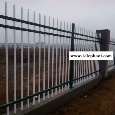 白色竖管护栏网 锌钢防护网 道路锌钢防护网图3