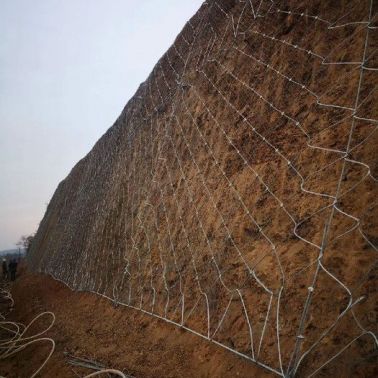 { 雄风}rxi圆环形柔性边坡防护网山体加固网钢丝绳网主动防护网 可提供安装