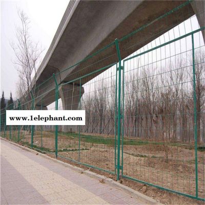 博通GHL-05厂区围栏网 公路防护网 圈地围栏网 场地防护网图8