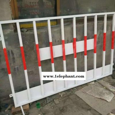 厂家生产 河北基坑护栏 临边防护网 工地防护栏 建筑基坑防护网 价格优惠图2