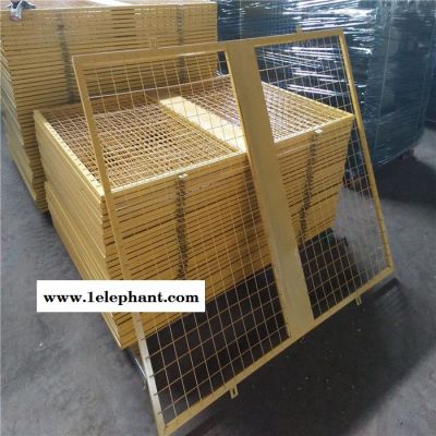 金属钢丝护栏网 1.8米金属防护网 弯头护栏网报价图3