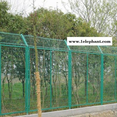 【拓俊】 道路公路框架护栏 带框护栏 护栏网 护栏 防护网  厂家现货 高速公路护栏网 防护网 隔离栅 框架围栏网防爬网图2