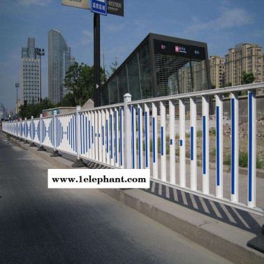市政隔离护栏道路隔离网安全防护网