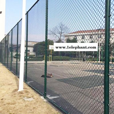 定制球场围栏防护网 运动场球场隔离防护网 体育场球场围网图5