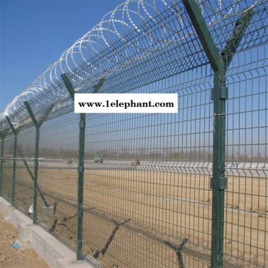 润光直销 机场围栏网 监狱隔离栅 铁丝刺绳防护网 刺绳立柱 监狱防护网
