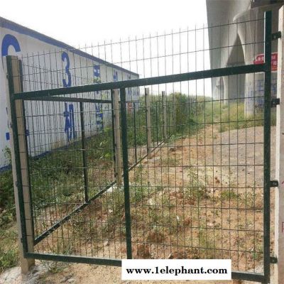 铁路两侧防护网 铁路护栏网 铁路围栏网图5