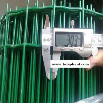 荷兰网厂家批发养猪圈地浸塑荷兰网 围栏网 果园防护网 波浪网 荷兰网厂家批发养猪圈地浸塑荷兰网 围栏网 果园防护网 波浪网