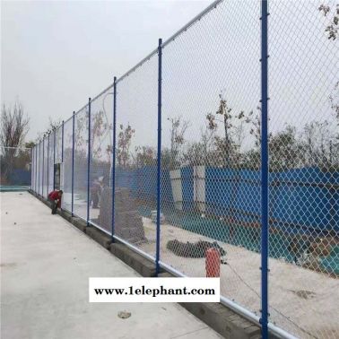 昊方厂家供应 体育围网 球场围网 学校专用组装式运动场防护网