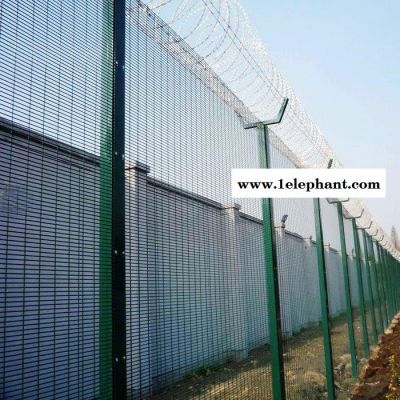 仁美 供应 监狱护栏网 军事防护网 刀片刺丝隔离网 仓库隔离网 ** 保证质量图3