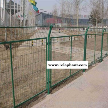 河道防护网 高速公路护栏网 博才金属厂家生产