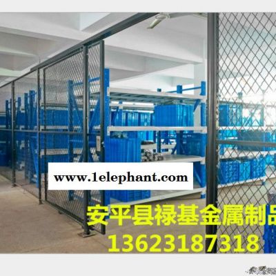 供应环保型桥梁防抛网 边框护栏 勾花护栏网 内蒙防护网 内蒙球场图7