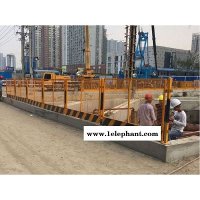 远昌 基坑防护网 临边护栏 防掉落护栏 工地安全护栏 电梯门厂家