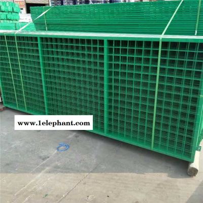 双边防护网 护栏网啊 河北护栏网生产厂家 双边围栏网 双边丝 护栏网图6