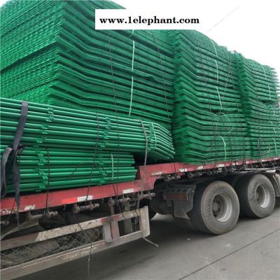 防护网护栏网厂家 护栏网网围栏 围栏护栏网厂 临边基坑护栏网 护栏网什价格图7