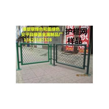 供应**的黄色工地护栏 建筑护栏 池坑边围栏 临时围栏 建筑防护网 道路护栏板