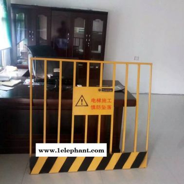 丰臣  施工基坑围栏现货  基坑红白基坑临边防护网   定制规格多种 欢迎垂询 专注生产