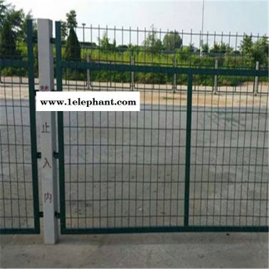 高品质  隔离防栏 安全防护栏  pvc围栏网  酒店隔离栏 防护网厂家