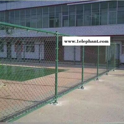 学校操场隔离防护网  体育场围网 球场围栏  翔然图5