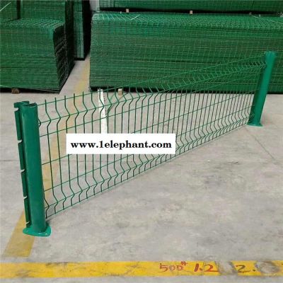 围栏护栏网价格 铁路公路防护网 铁路护栏网图片大全 铁护栏网 铁栅栏护栏网图2