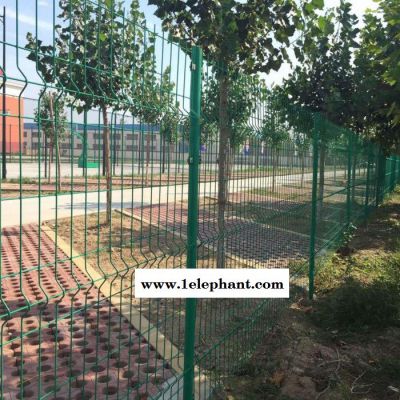 远昌 双边丝护栏网圈地护栏厂区隔离公路铁路防护网果园圈地养殖隔离防护网