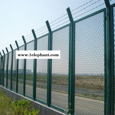 钢板网护栏网 公路防护钢板网  防护网网