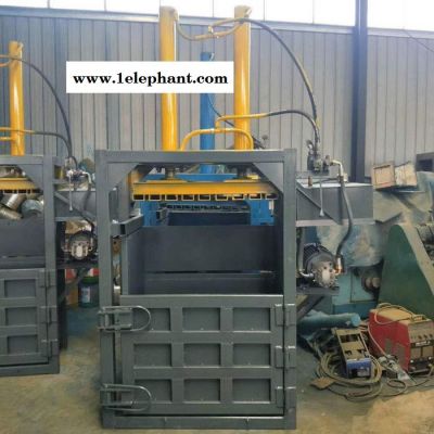 立式易拉罐压块机废塑料袋压缩打包机塑料垃圾袋压块机图6