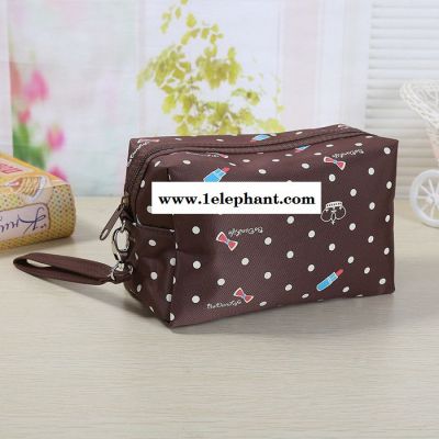 俏碧婷新款创意小方包口红波点印刷化妆包旅行洗漱手拿包厂家直图3