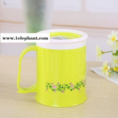【天天特价】糖果色情侣漱口杯 塑料刷牙杯子 纯色洗漱杯带手柄图3