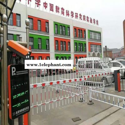 自动识别系统厂家 南天瑞森 供应 RS129 停车场系统管理系统 车牌识别一体机价格 停车场道闸管理系统安装图2