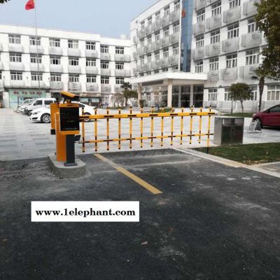 供应赣州吉安宜春抚州上饶徐州百胜道闸系统停车场收费系统平移门电机智能道闸车牌识别系统图2