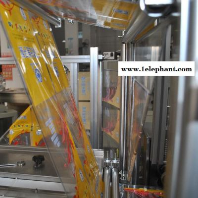 赛诺四边封包装机卧式独立熔喷布口罩包装机图8