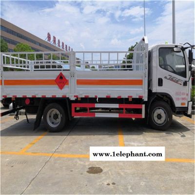 无锡 出售氧气瓶车-液化气体厢式车 定点企业图3