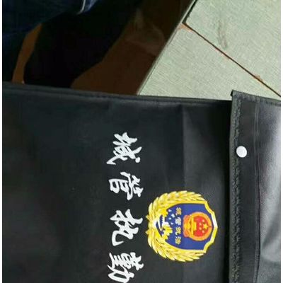 新城管雨衣图3