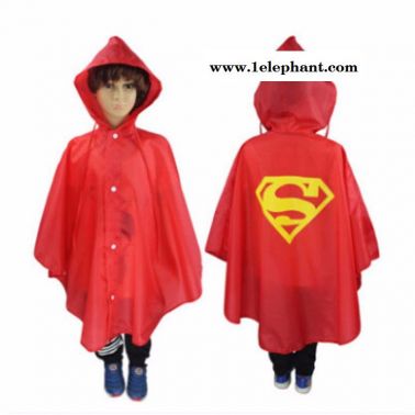 厂家订做 雨披儿童新款超人户外儿童防水雨衣雨披儿童斗篷式小孩 幼儿园雨衣万圣节