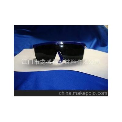 老客户坚信的防护眼镜护目镜 超值批发中 老客户坚信的防护眼镜护目镜 超值批发中
