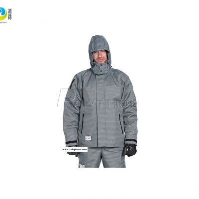 瑞典TST 防护服 高压水清洗防护服 进口防护服 500bar 防护服 分体防护 高压防护服 专用于 工业高压清洗操作图2