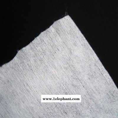 价格实惠现货防护服无纺布面料 白45g半交叉涤纶抗静电水刺无纺布