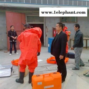 威海防化服化学防化服PVC橡胶防化服有毒物质泄露防化服
